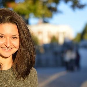 Meet your Posher, Jacqueline