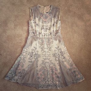 BCBGMAXAZRIA dress...🔆perfect for Easter🔆