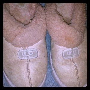 Ugg slippers