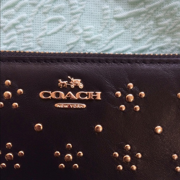 NOT FOR SALE. HP All OverStud Wallet Calf Leather - Picture 2 of 3