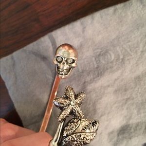 Alexander McQueen Skull and Claw - Made in Italy