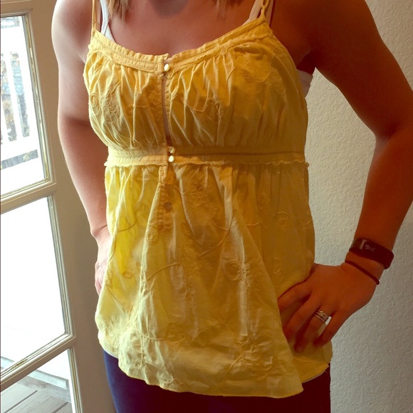 ***SOLD*** Yellow tank from Pac Sun - Picture 1 of 3