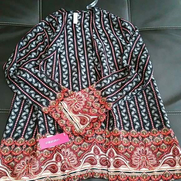 nwt light sweater size xs