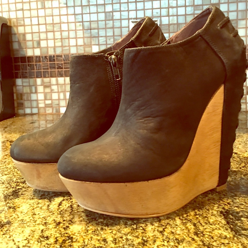 Steve Madden Ankle Booties