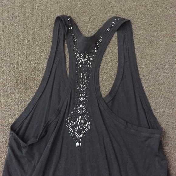 Tank top with bead work - Picture 2 of 2