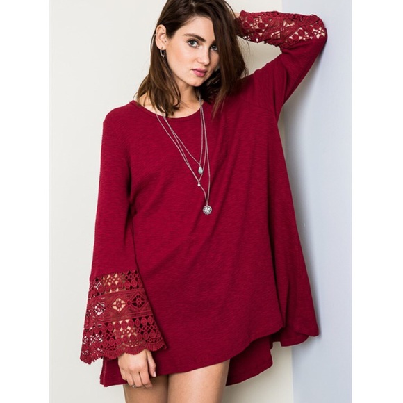 LASTPIECESALE Bell Lace Sleeved Tunic Top - Picture 2 of 4