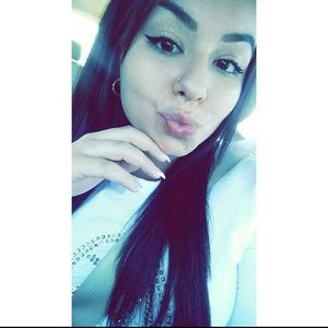 Meet your Posher, Breana