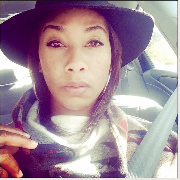 Meet your Posher, Ashleigh - Picture 2 of 2