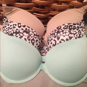 34C Victoria Secret Push Up Bra Bundle
