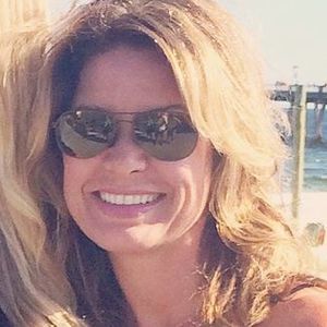 Meet your Posher, Shana