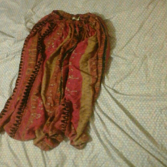 Dresses & Skirts - Melrose maxi skirt *fits size six*