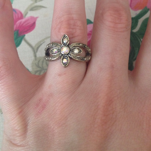 Vintage ring - Picture 2 of 2