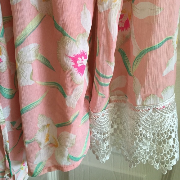 Beautiful Pastel Off-the-shoulder Romper - Picture 2 of 3