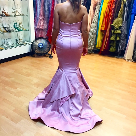 Stunning Strapless Pink Mermaid Gown with Ruffles - Picture 4 of 4