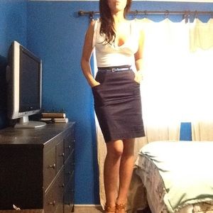 H&M high waisted navy blue pencil skirt