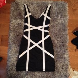 Body Central Bodycon dress