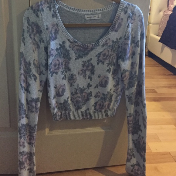 Abercrombie & Fitch Sweaters - Cropped sweater