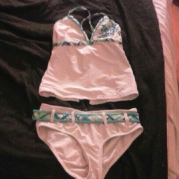 Bathing suit
