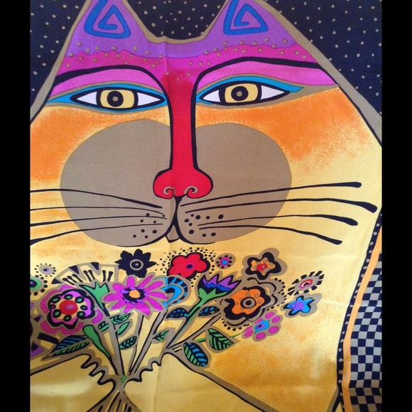 Beautiful silk scarf for you cat lover's 😻🐈 - Picture 2 of 2