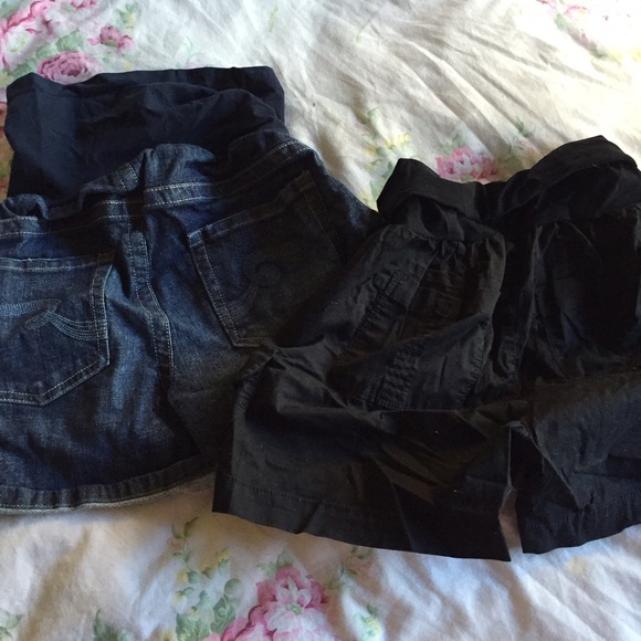 Bundle two maternity shorts with belly band - Picture 4 of 4