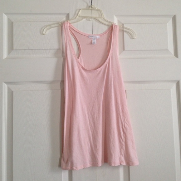 Brand 🆕 Listing - baby pink razor tank top