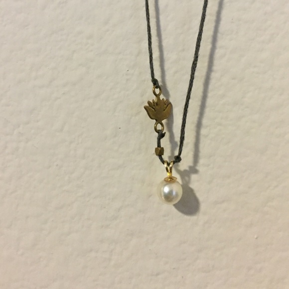 adjustable grey string necklace-lotus flower/pearl