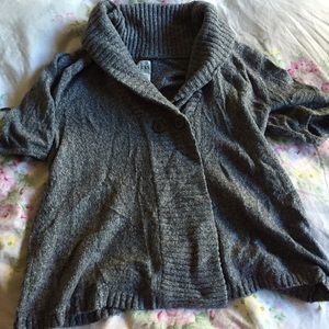 Marled knit short sleeve maternity sweater
