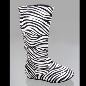 Toddler classic slouch suede flat boots