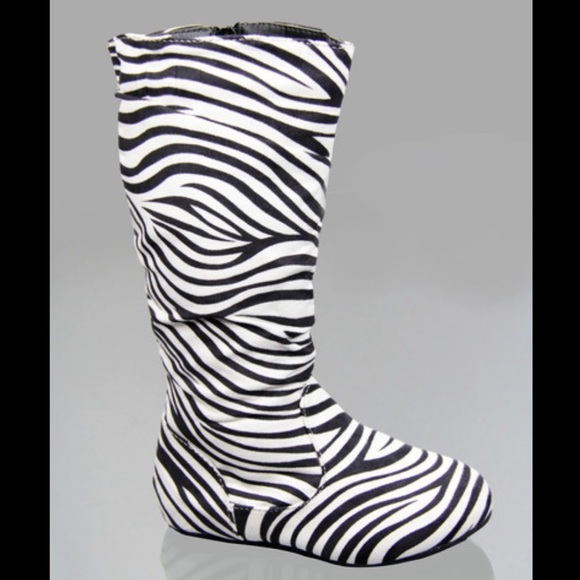 Toddler classic girls slouch suede flat boots - Picture 1 of 4