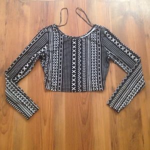 Forever 21 long sleeve crop top
