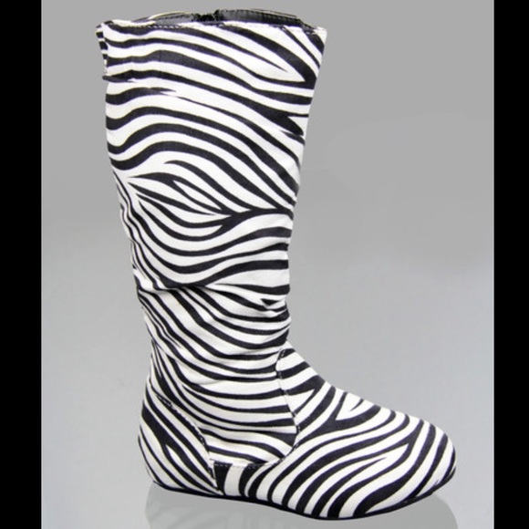 Toddler classic slouch suede flat zebra boots - Picture 1 of 3