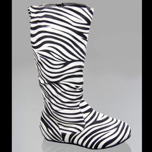 Toddler classic slouch suede flat zebra boots