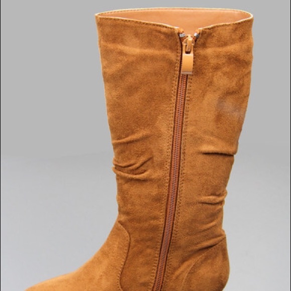 Kids classic slouch suede flat girls  boots - Picture 2 of 4