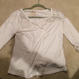 White 3/4 sleeve shirt