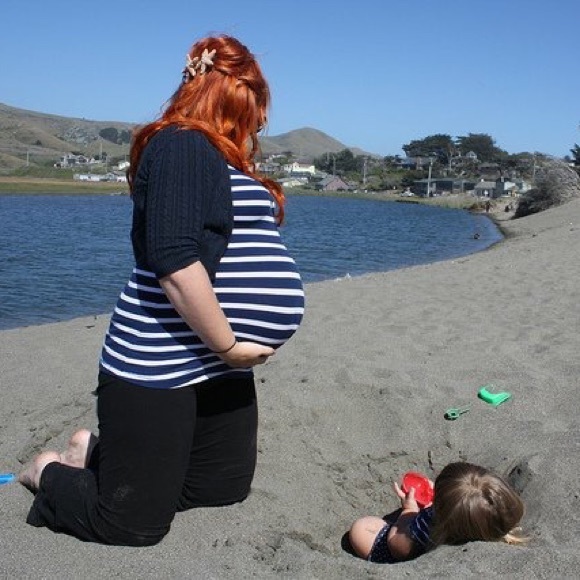 Nautical striped stretch maternity tank top - Picture 4 of 4