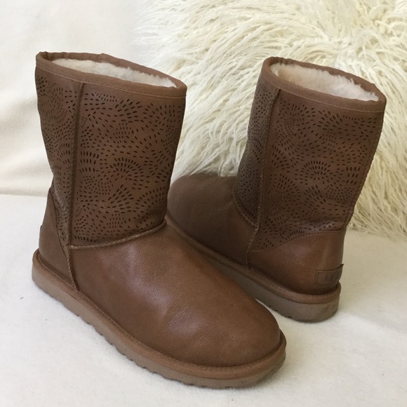 camel color ugg boots