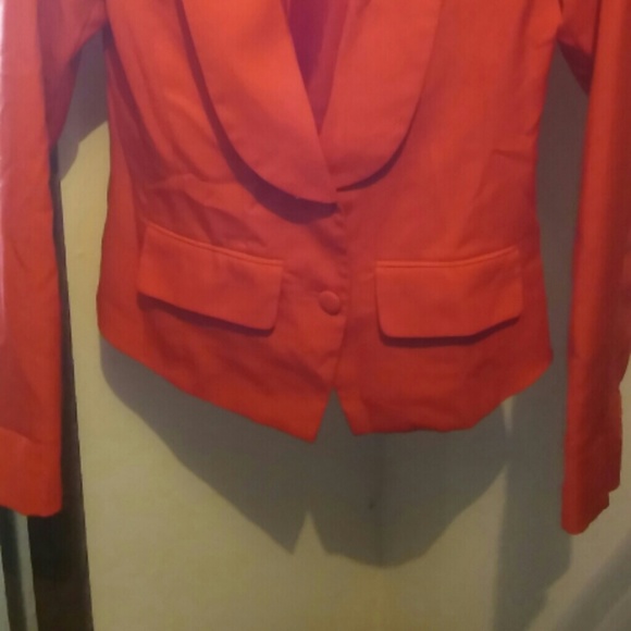 Hot Pink Blazer - Picture 2 of 2