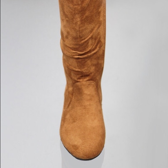 Kids classic slouch suede flat girls boots - Picture 4 of 4