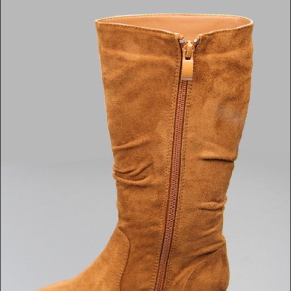 Kids classic slouch suede flat girls boots - Picture 2 of 4