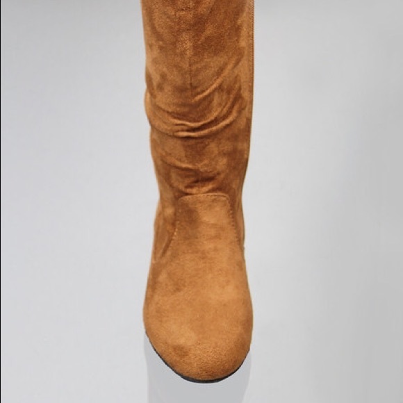 Kids classic slouch suede flat girls boots - Picture 3 of 4