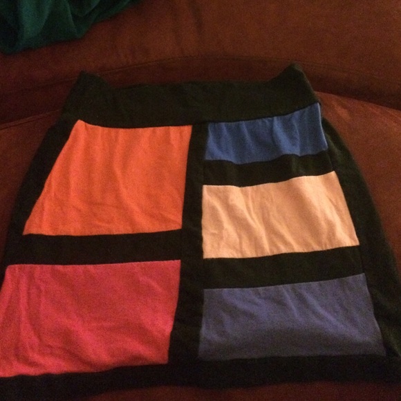 Color block skirt