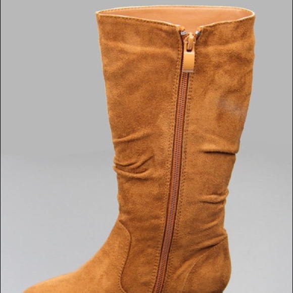 Kids classic slouch suede flat girls boots - Picture 4 of 4