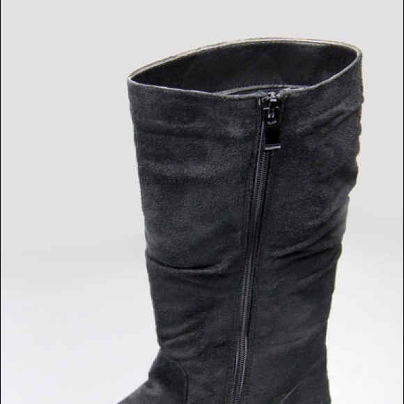 Toddler classic slouch suede flat girls boots - Picture 2 of 4