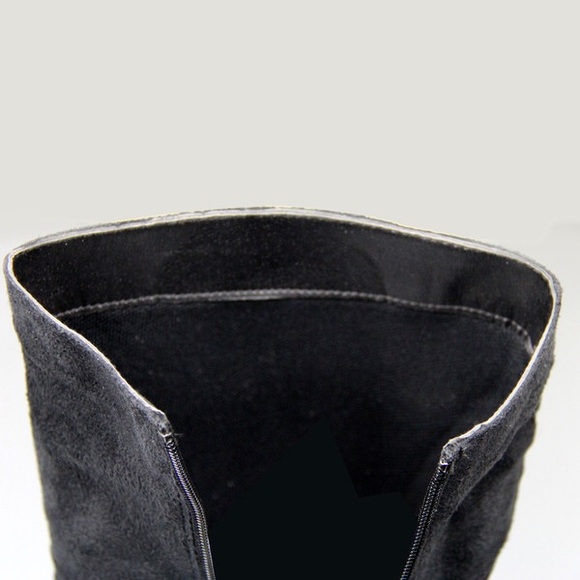 Toddler kids classic slouch suede flat girls boots - Picture 4 of 4