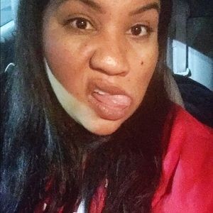 Meet your Posher, Qiana