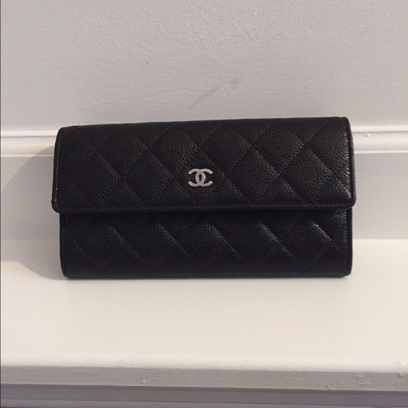 Chanel wallet