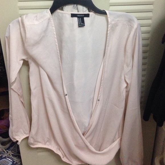 Forever 21 scoop neck thing I guess haha