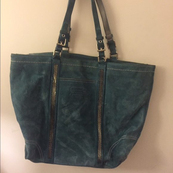 Authentic blue coach in purse beading detail🔥🔥 - Picture 1 of 1