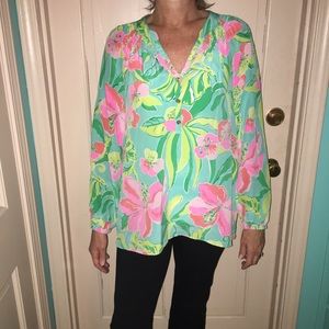 Lilly Pulitzer Elsa Top size:M STILL AVAILABLE