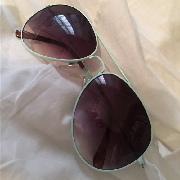 PacSun Accessories - Pacsun Aviator sunglasses